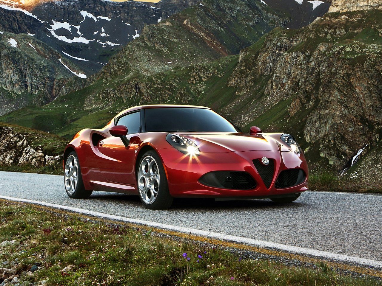Alfa Romeo 4c: купить, технические характеристики, отзывы и объявления