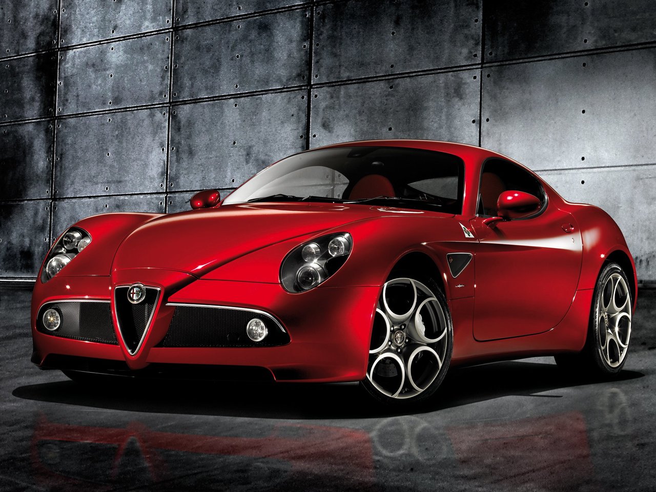 Alfa Romeo 8c Competizione: купить, технические характеристики, отзывы и объявления