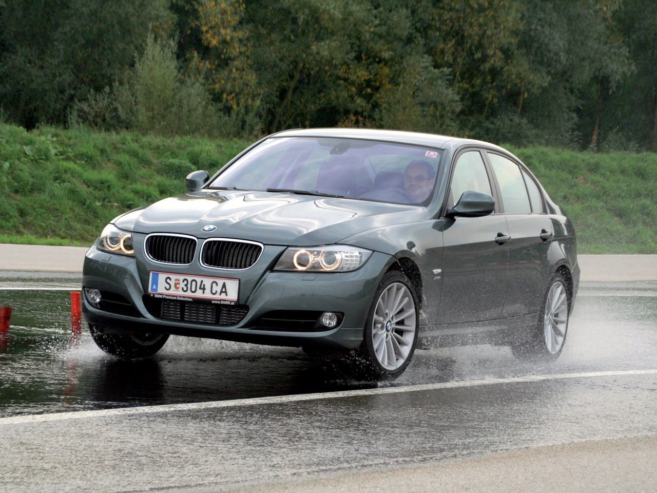 BMW 3 Серии, 2008 - 2013, V (E90/E91/E92/E93) Рестайлинг, седан: купить, технические характеристики, отзывы и объявления