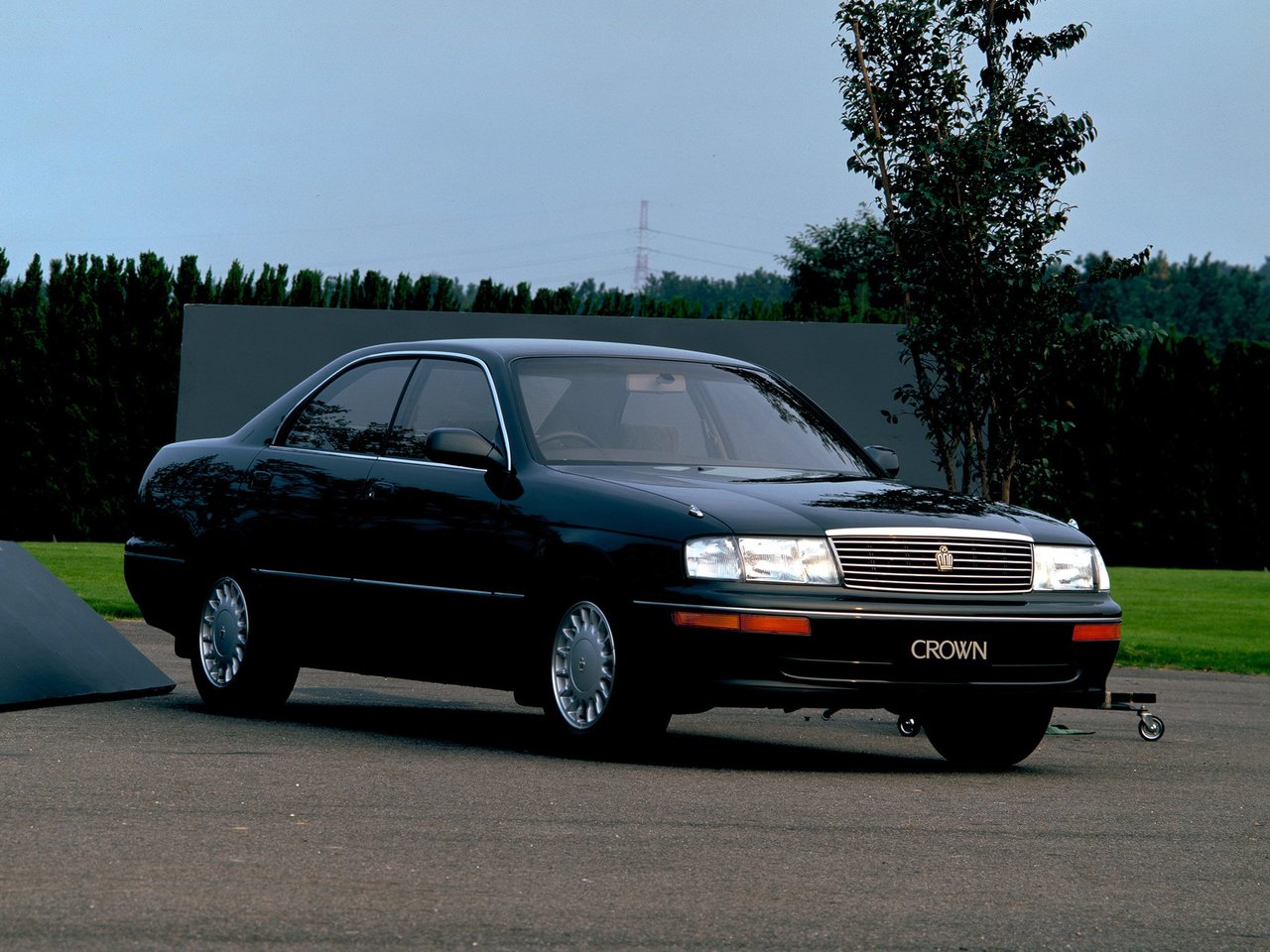 Toyota Crown, 1991 - 1995, IX (S140), седан: купить, технические характеристики, отзывы и объявления